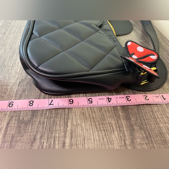 🧁 Disney DANI BY DANIELLE NICOLE Minnie Mouse Crossbody - Picture 8 of 10